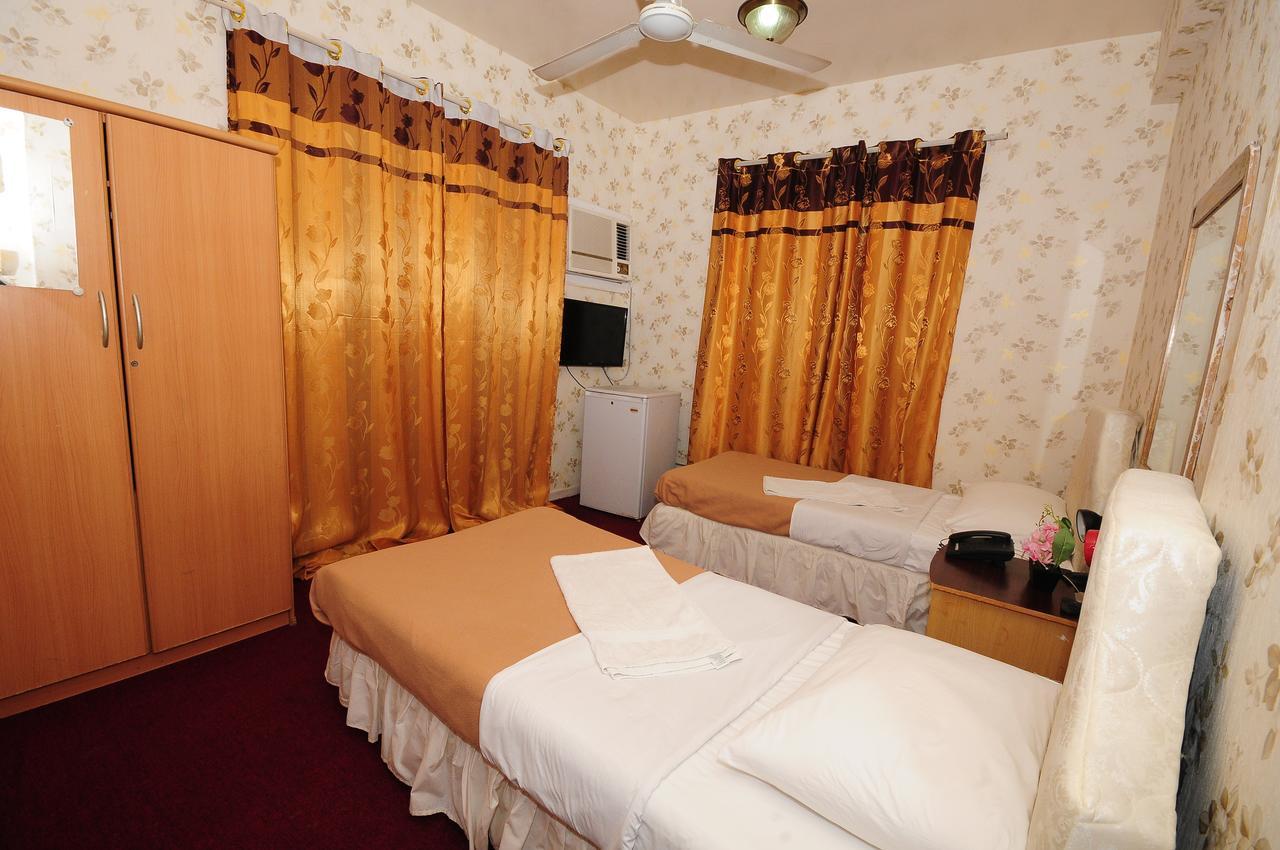 Al Qaid Hotel دبي المظهر الخارجي الصورة