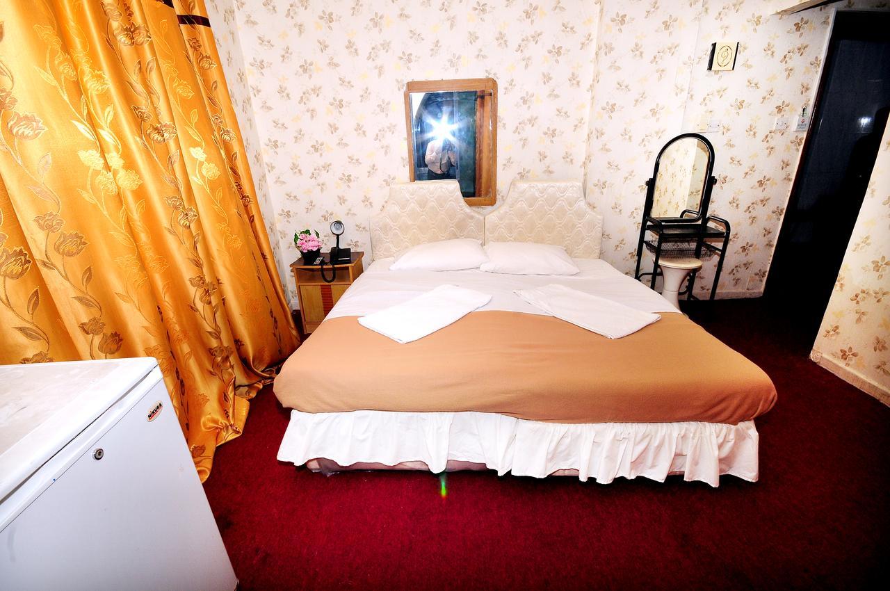 Al Qaid Hotel دبي المظهر الخارجي الصورة